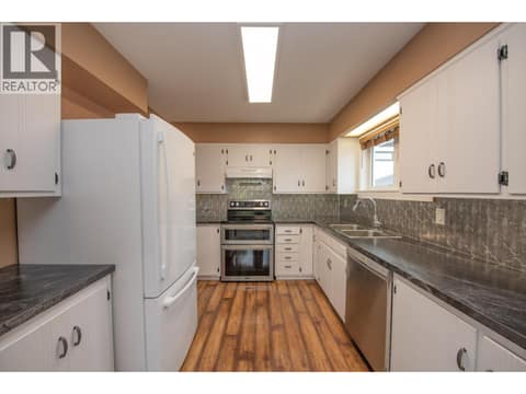 Photo 2 of 2855 Burns Avenue, Armstrong/ Spall.