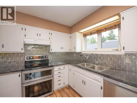 Photo 5 of 2855 Burns Avenue, Armstrong/ Spall.