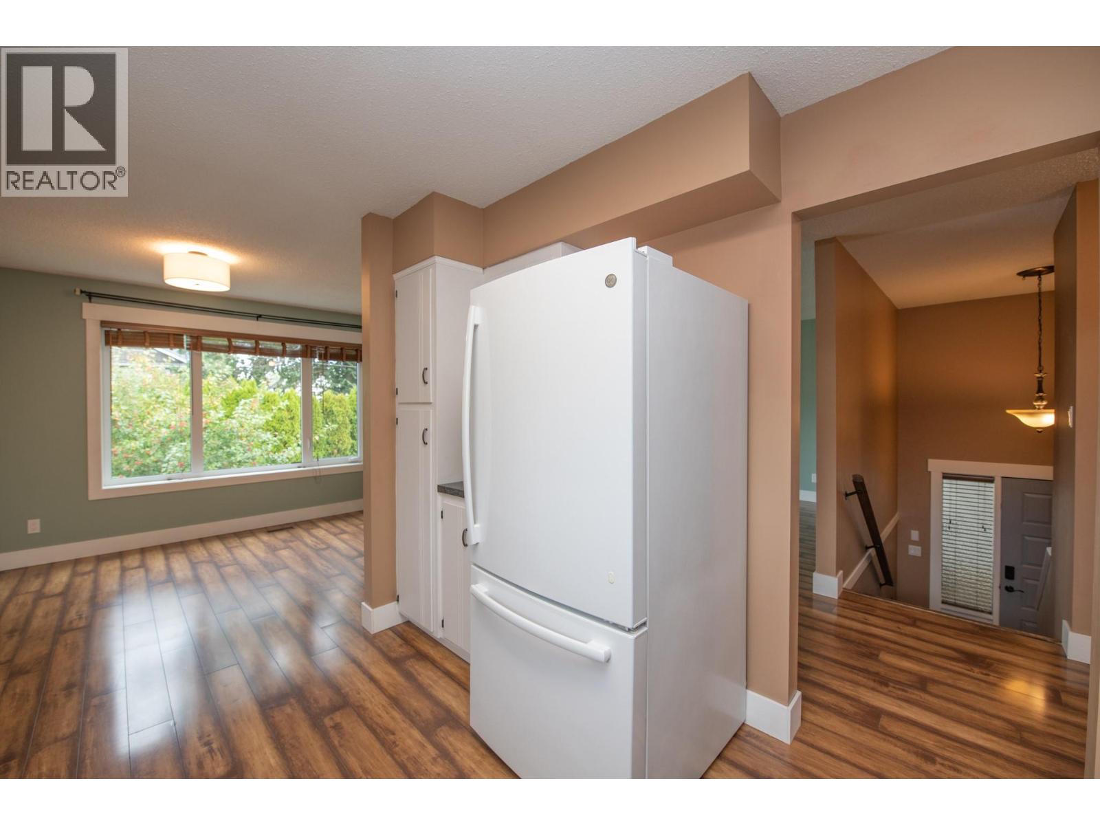 Photo 8 of 2855 Burns Avenue, Armstrong/ Spall.