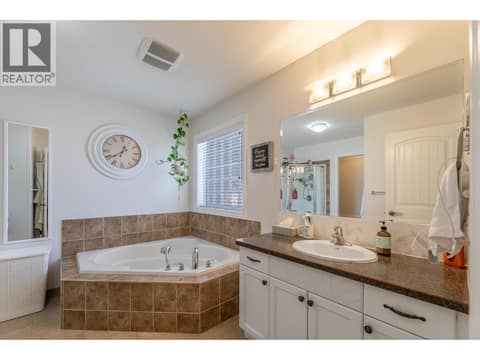 Photo 23 of 1742 FAIRFORD Drive Unit# 106, Main South, Penticton