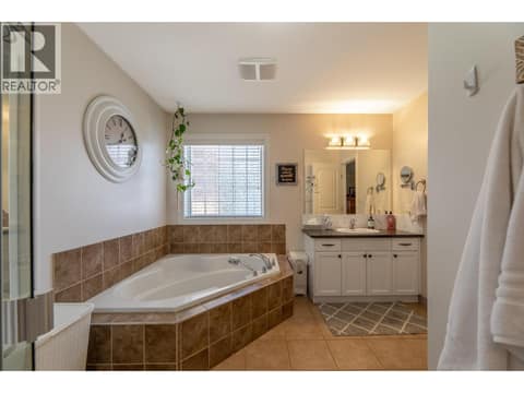 Photo 25 of 1742 FAIRFORD Drive Unit# 106, Main South, Penticton
