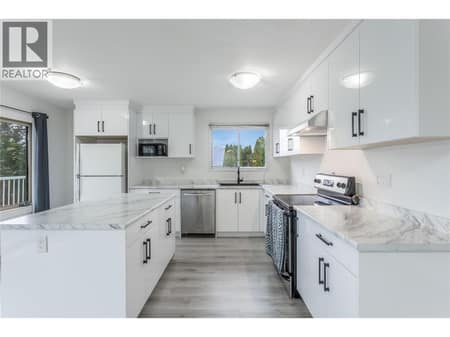 Kitchen at 3448 Old Okanagan Highway, Westbank Centre, West Kelowna