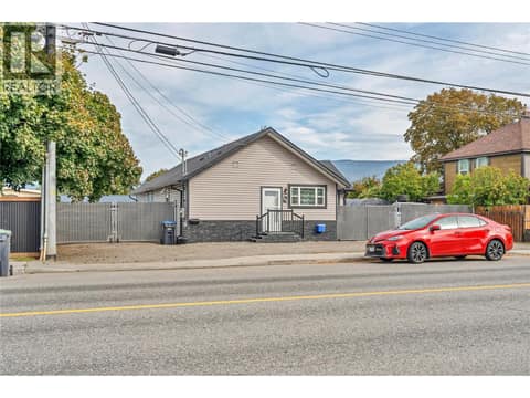 Photo 33 of 507 Duncan Avenue W, Main North, Penticton