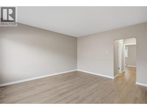 Photo 15 of 2231/2233 Valleyview Drive, Valleyview, Kamloops