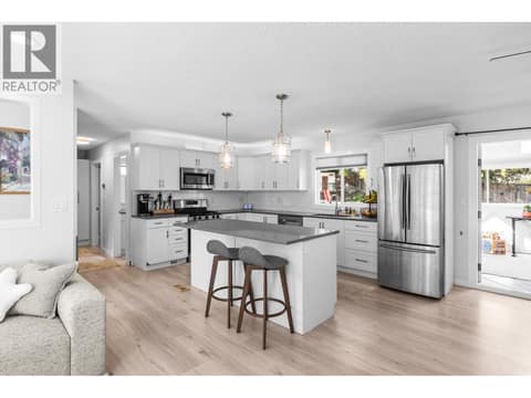 Photo 2 of 1866 Large Avenue, Black Mountain, Kelowna