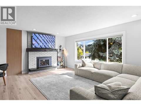 Photo 3 of 1866 Large Avenue, Black Mountain, Kelowna