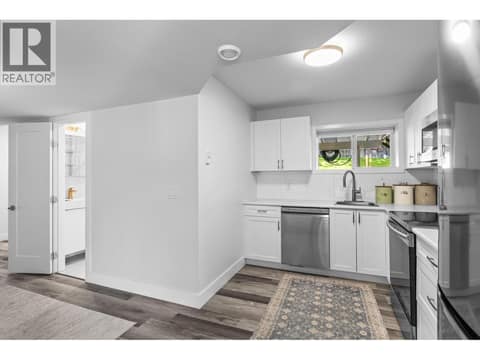 Photo 33 of 1866 Large Avenue, Black Mountain, Kelowna