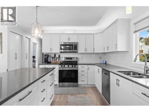 Photo 8 of 1866 Large Avenue, Black Mountain, Kelowna