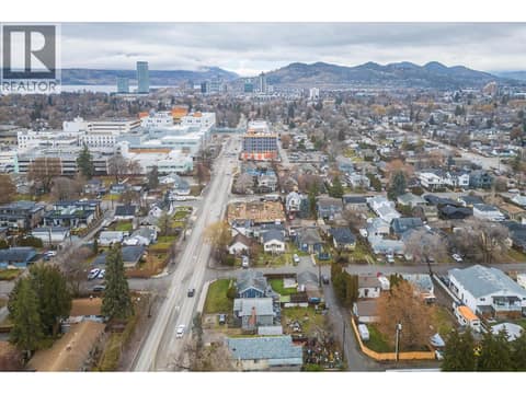 Photo 10 of 2415 Pandosy Street, Kelowna South