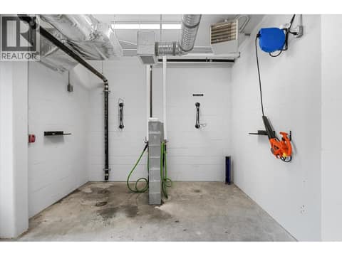 Bike wash area at 3699 Capozzi Road Unit# PH6, Lower Mission, Kelowna
