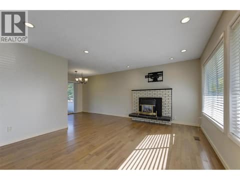 Photo 6 of 565 Dougall Road S, Rutland South, Kelowna