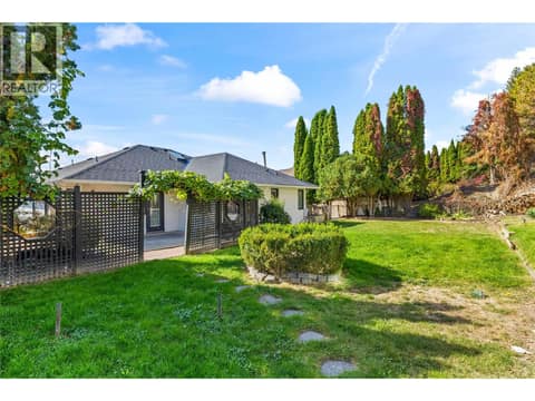 Photo 13 of 657 Royal View Drive, Glenmore, Kelowna