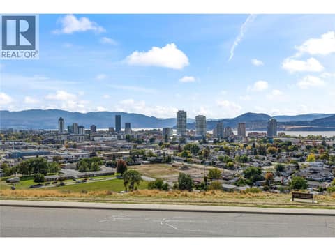 Photo 30 of 657 Royal View Drive, Glenmore, Kelowna