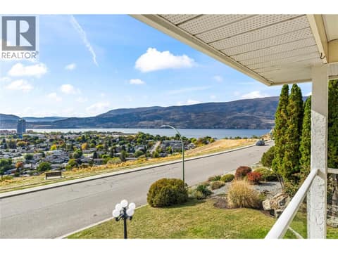 Photo 32 of 657 Royal View Drive, Glenmore, Kelowna