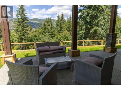 Photo 15 of 4006 Coachwood Close, Mun of Coldstream