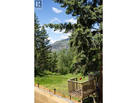 Photo 19 of 4006 Coachwood Close, Mun of Coldstream