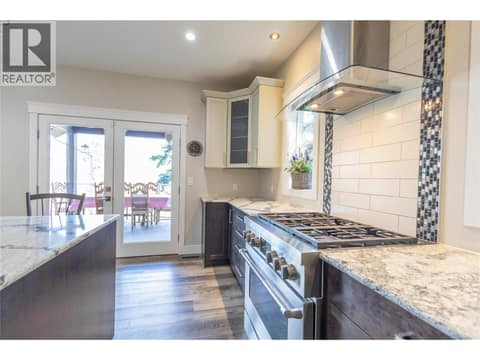 Photo 37 of 4006 Coachwood Close, Mun of Coldstream