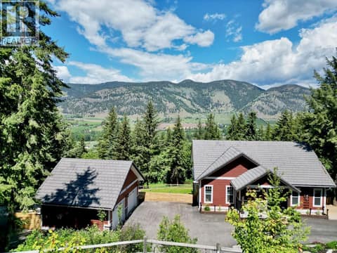 Photo 4 of 4006 Coachwood Close, Mun of Coldstream