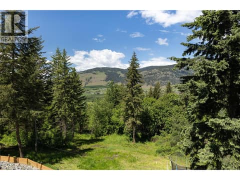 Photo 5 of 4006 Coachwood Close, Mun of Coldstream