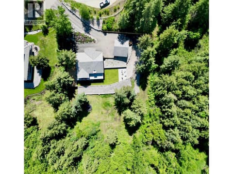Photo 76 of 4006 Coachwood Close, Mun of Coldstream