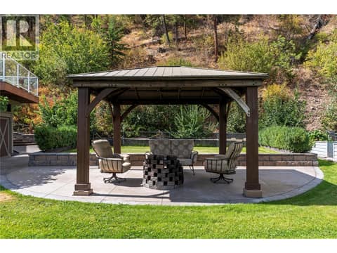 Fire Pit, Gazebo at 16904 Gatzke Road, Lake Country East / Oyama