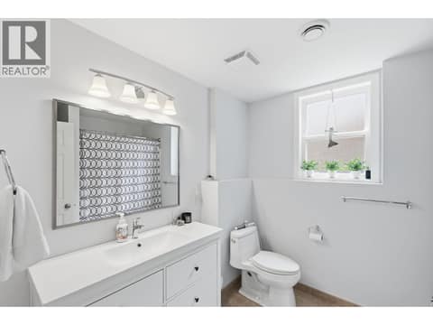 3rd Bath at 2166 Shannon Woods Way, Shannon Lake, West Kelowna