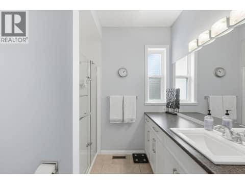 Ensuite at 2166 Shannon Woods Way, Shannon Lake, West Kelowna