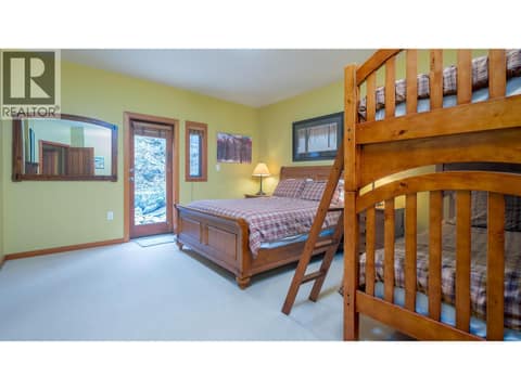Photo 18 of 1008 OLAUS Way Unit# 2, Rossland