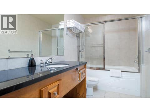 Photo 21 of 1008 OLAUS Way Unit# 2, Rossland