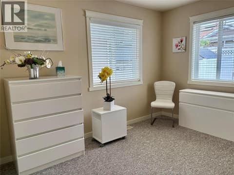Bedroom at 6940 Cabernet Place, Oliver