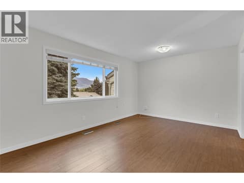 Photo 18 of 1675 Thayer Court Unit# 3, Glenmore, Kelowna