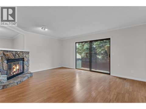 Photo 6 of 1675 Thayer Court Unit# 3, Glenmore, Kelowna