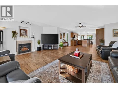 Photo 11 of 1380 Loseth Drive, Black Mountain, Kelowna