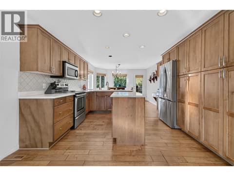 Photo 17 of 1380 Loseth Drive, Black Mountain, Kelowna