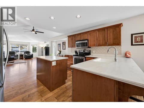 Photo 21 of 1380 Loseth Drive, Black Mountain, Kelowna