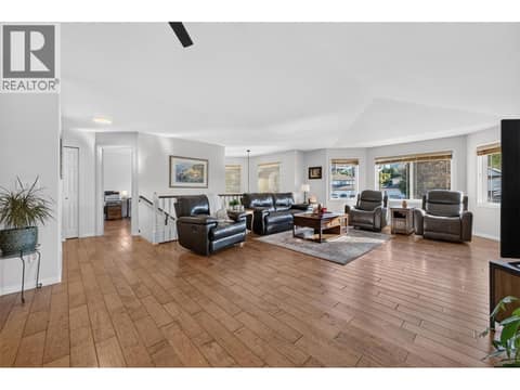 Photo 9 of 1380 Loseth Drive, Black Mountain, Kelowna