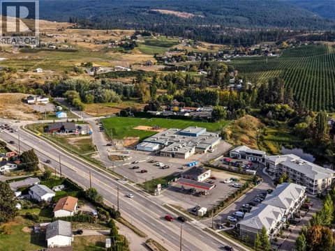 Amenities nerby at 1380 Loseth Drive, Black Mountain, Kelowna