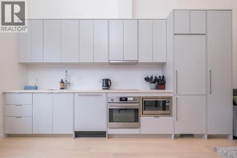 Kitchen at 4280 Red Mountain Road Unit# 405, Rossland