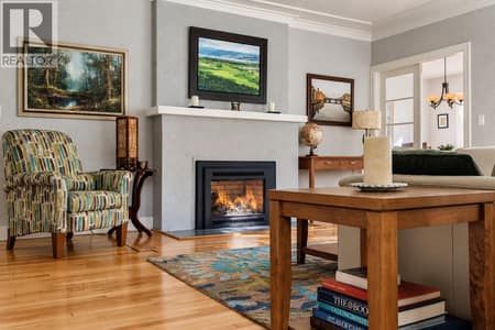 Time to relax and enjoy the view of people passing by. at 2071 Abbott Street, Kelowna South