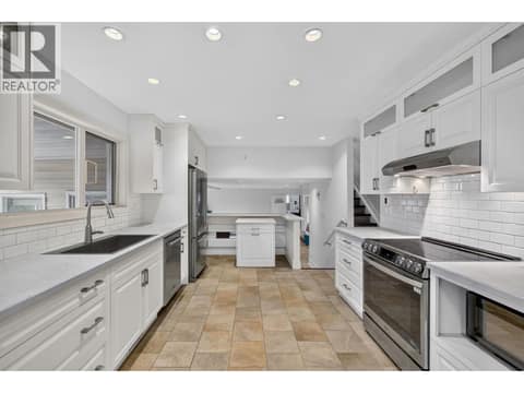 Photo 10 of 2571 Pineridge Place, Westbank Centre, West Kelowna