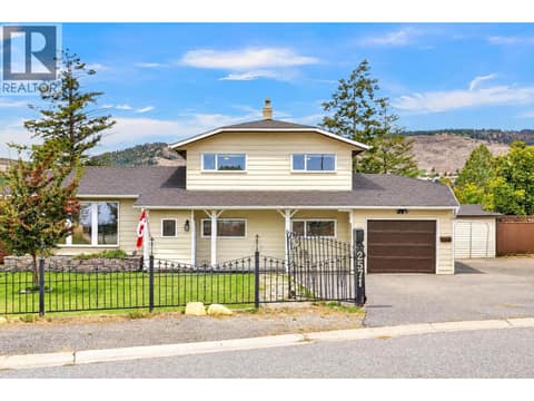 Photo 4 of 2571 Pineridge Place, Westbank Centre, West Kelowna