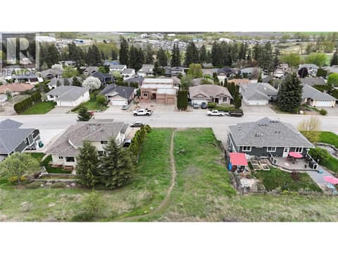 Photo 7 of 2000 Mountain View Avenue, Lumby Valley