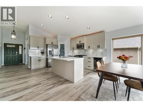 Photo 11 of 3516 Camelback Drive, Ellison, Kelowna