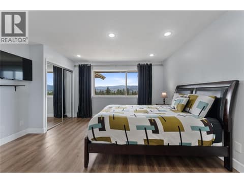 Photo 27 of 3516 Camelback Drive, Ellison, Kelowna