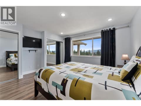 Photo 28 of 3516 Camelback Drive, Ellison, Kelowna