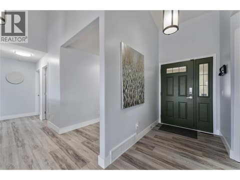 Photo 4 of 3516 Camelback Drive, Ellison, Kelowna