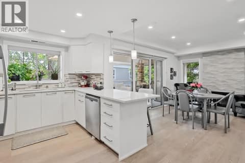 Kitchen & Nook at 3335 Richter Street Unit# 201, Lower Mission, Kelowna