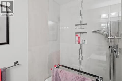 Main bathroom custom walk-in shower at 3335 Richter Street Unit# 201, Lower Mission, Kelowna