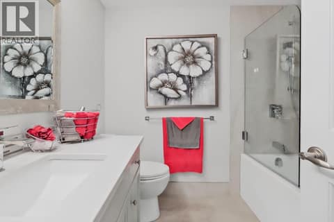 Primary Bathroom at 3335 Richter Street Unit# 201, Lower Mission, Kelowna