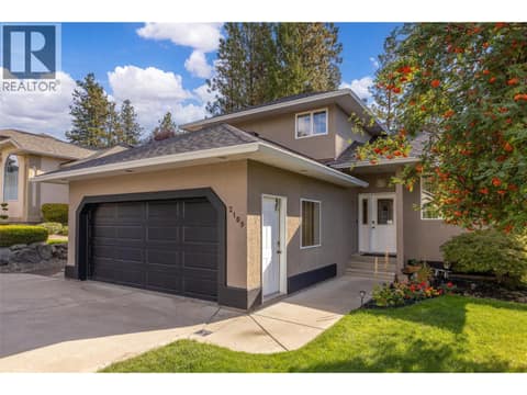Photo 4 of 2109 Sunview Drive, West Kelowna Estates